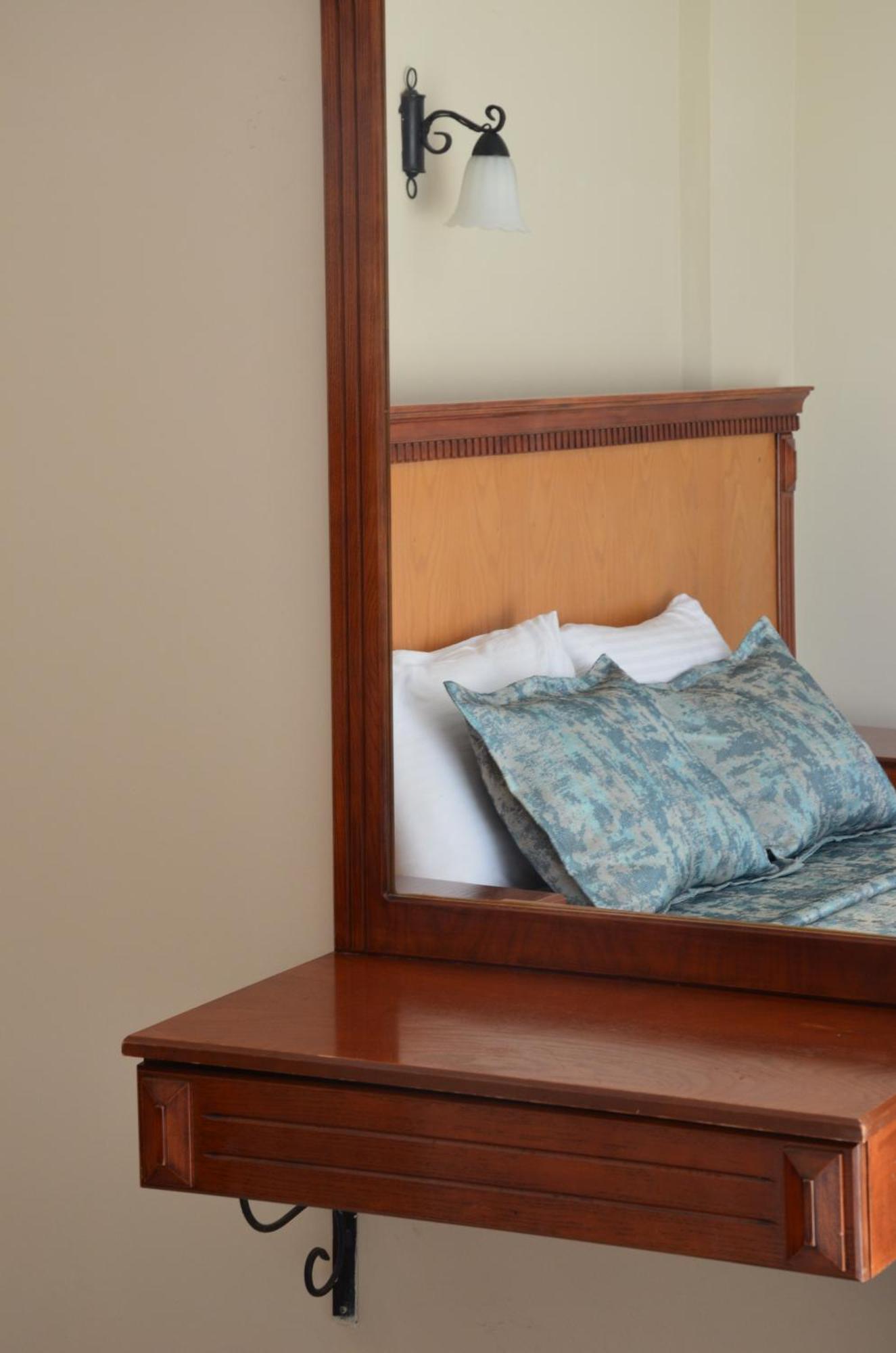 Rosy Suites Hotel Kuşadası Ngoại thất bức ảnh