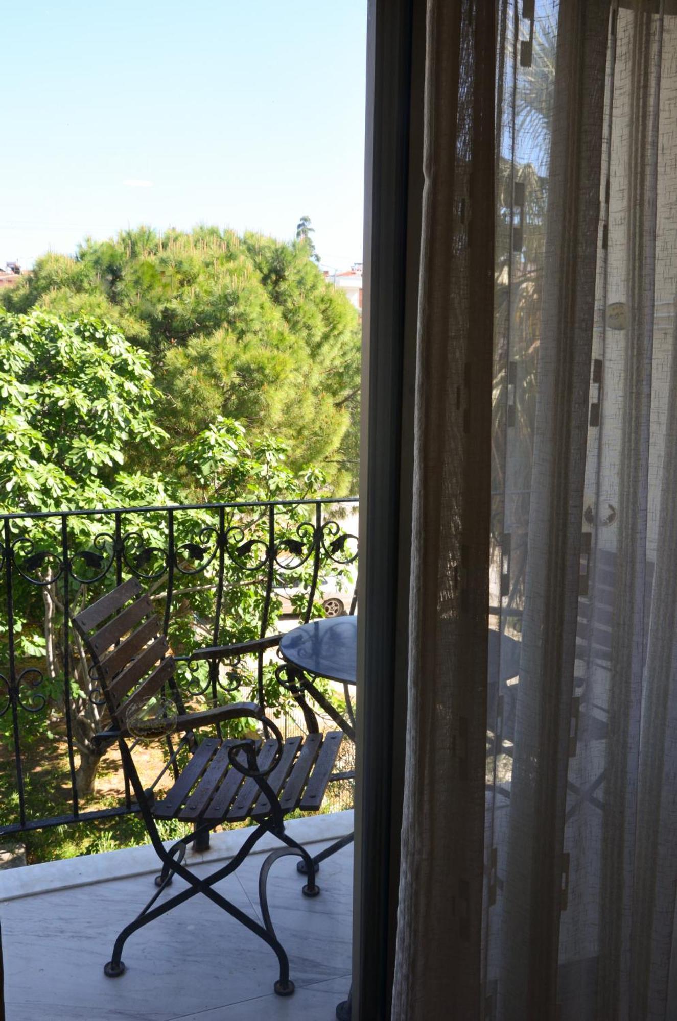 Rosy Suites Hotel Kuşadası Ngoại thất bức ảnh
