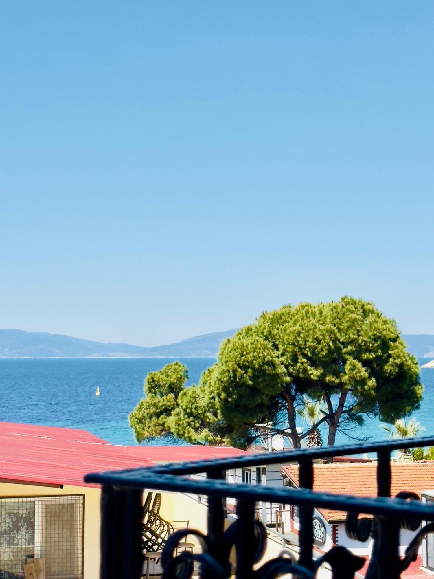 Rosy Suites Hotel Kuşadası Ngoại thất bức ảnh